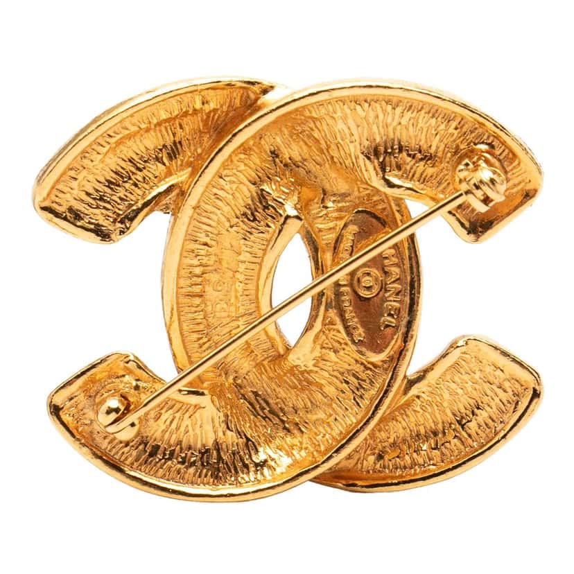 Chanel CC Gold Plated Quilted Brooch Gold Metal Very good condition - Back View