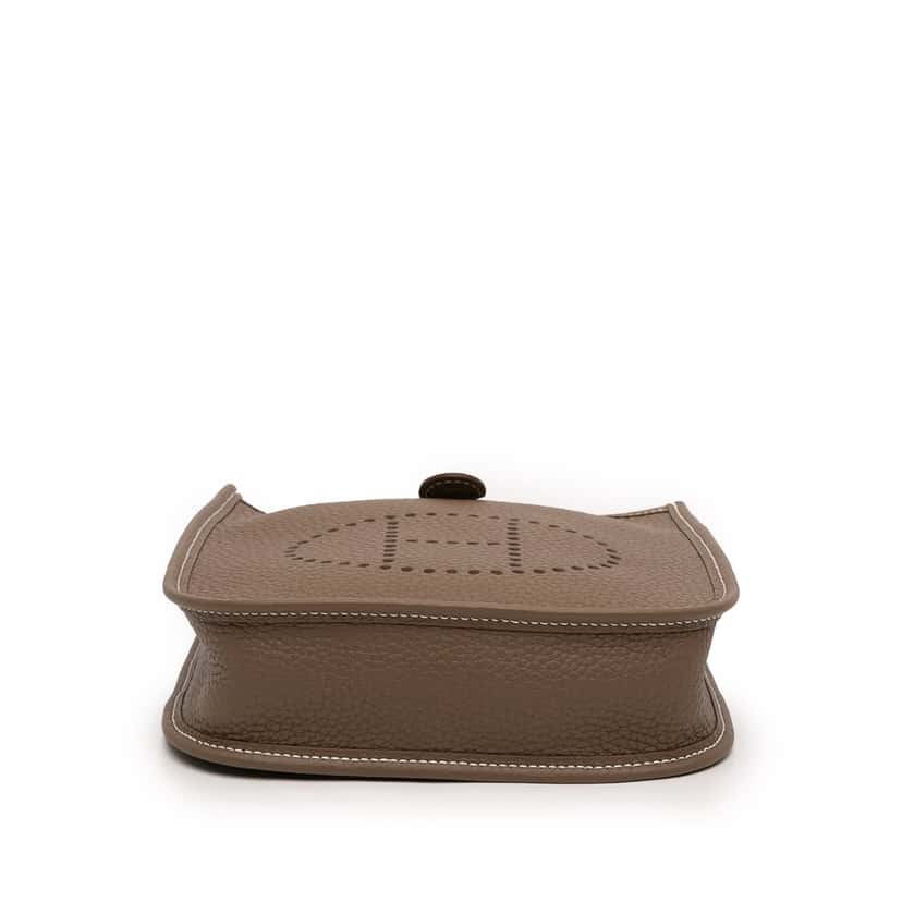 Hermès Clemence Evelyne 16 Amazone Brown Leather Never worn - Inside View