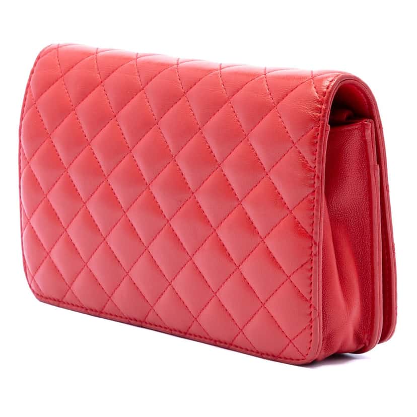 Chanel Stitched CC Quilted Lambskin Wallet on Chain Red Leather Very good condition - Back View