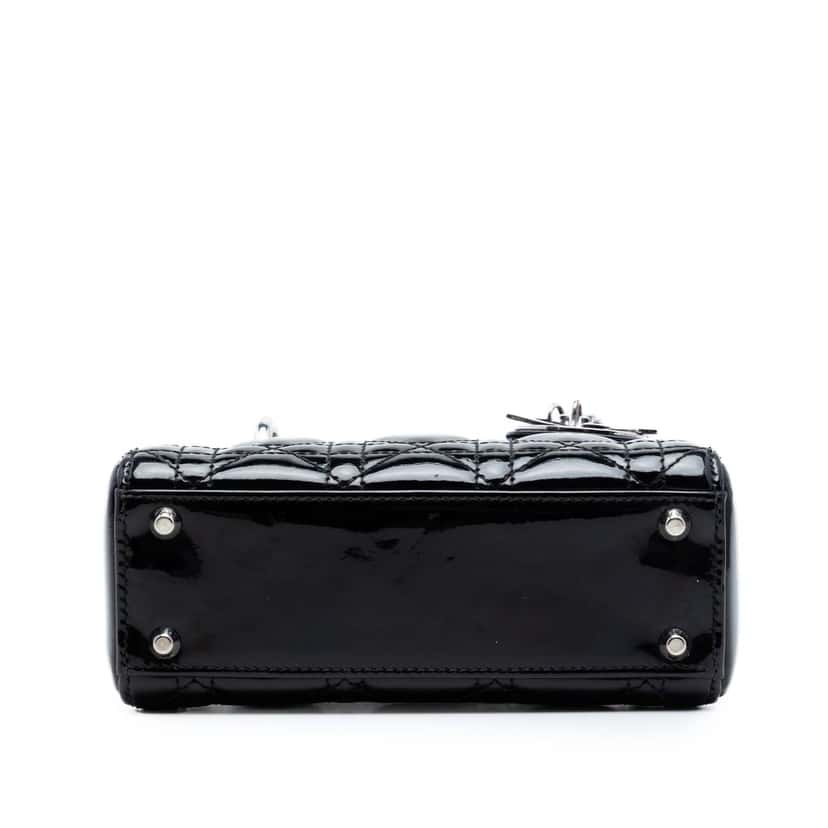 Dior Mini Patent Cannage Lady Dior Black Leather Very good condition - Inside View