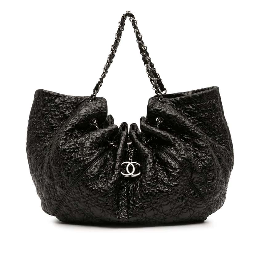 Chanel CC Embossed Patent Rock In Moscow Hobo Black Leather Very good condition - Front View
