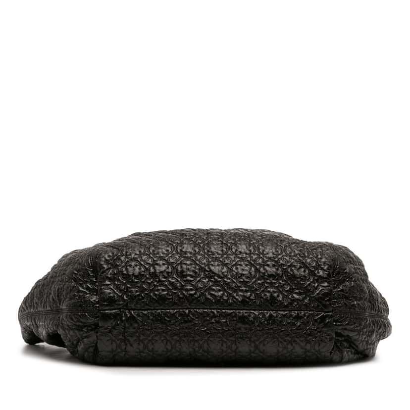 Chanel CC Embossed Patent Rock In Moscow Hobo Black Leather Very good condition - Inside View