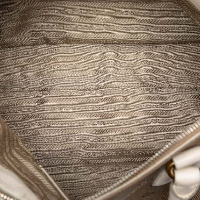 Prada Vitello Daino Trimmed Canvas Canapa Logo Satchel Brown Good condition - Model View