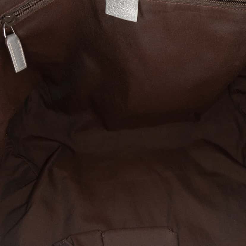 Gucci GG Canvas Tote Silver Very good condition - Model View