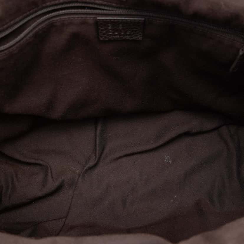 Gucci GG Canvas Abbey D Ring Pocket Tote Brown Very good condition - Model View