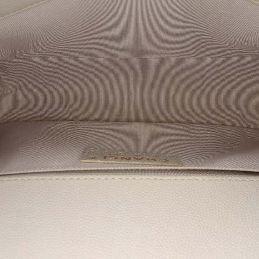 Chanel Old Medium Quilted Caviar Boy Flap Other Leather Very good condition - Model View