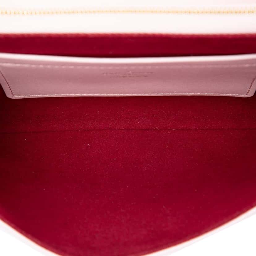 Louis Vuitton Monogram Embossed Lambskin Pochette Coussin Pink Leather Very good condition - Model View