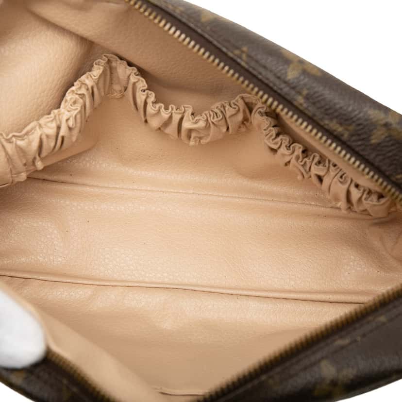 Louis Vuitton Monogram Trousse Toilette 23 Brown Very good condition - Model View