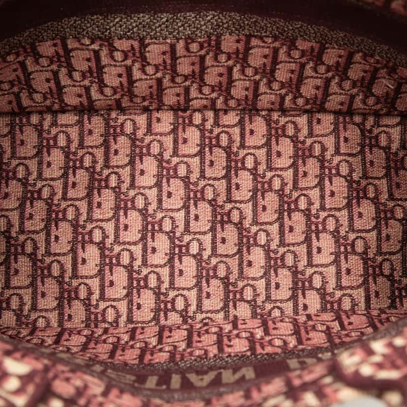 Dior Medium Oblique Embroidered Canvas Book Tote Red Very good condition - Model View