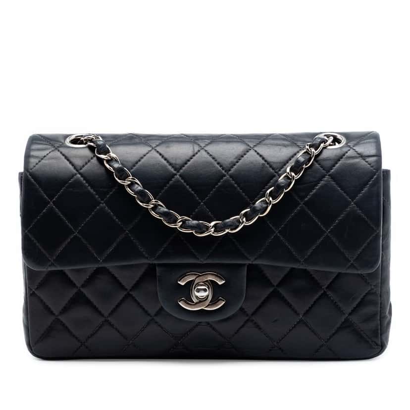 Chanel Small Classic Lambskin Double Flap Black Leather Very good condition - Front View