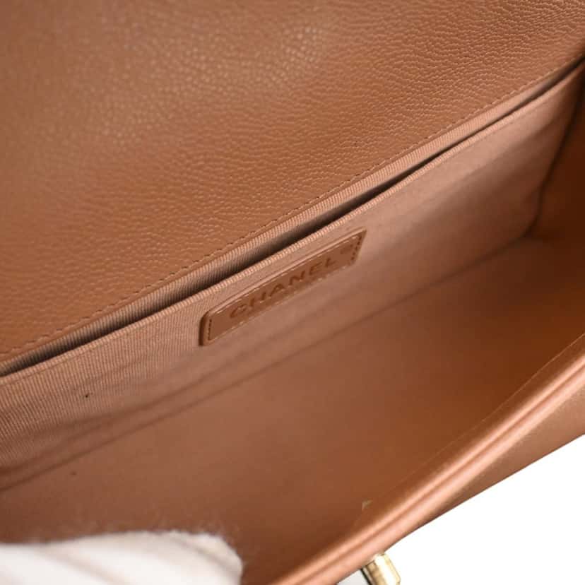Chanel Old Medium Quilted Caviar Boy Flap Brown Leather Very good condition - Model View