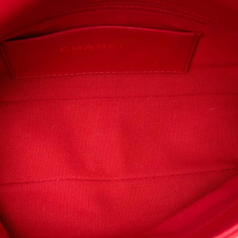 Chanel Small Quilted Lambskin Coco Love Flap Red Leather Very good condition - Model View