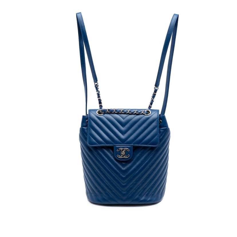 Chanel Small Chevron Calfskin Urban Spirit Backpack Blue Leather Very good condition - Front View