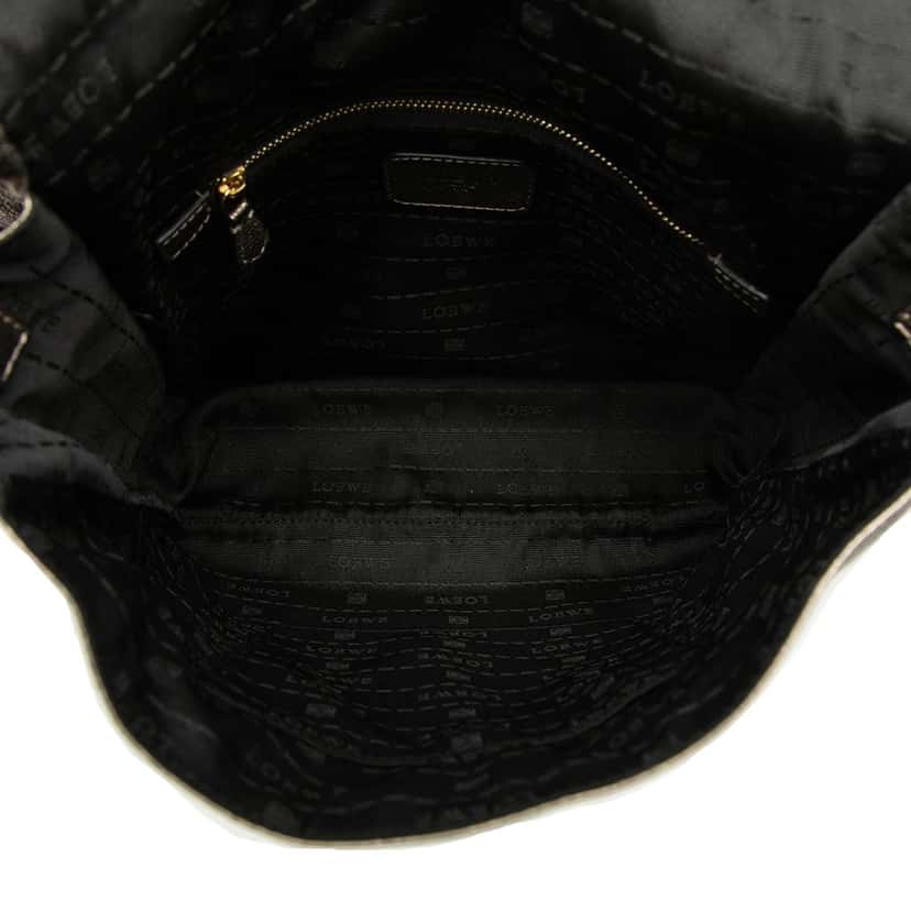 LOEWE Small Metallic Leather Anagram Maia Satchel Gold Leather Very good condition - Model View