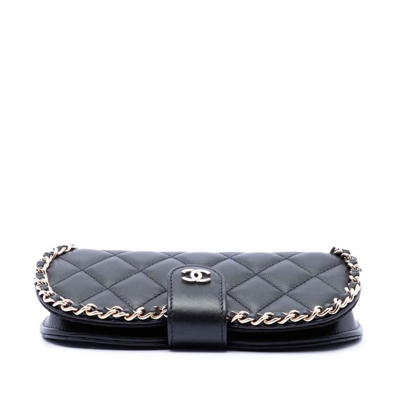 Chanel CC Quilted Lambskin Chain Around Sunglasses Case Black Leather Very good condition - Inside View