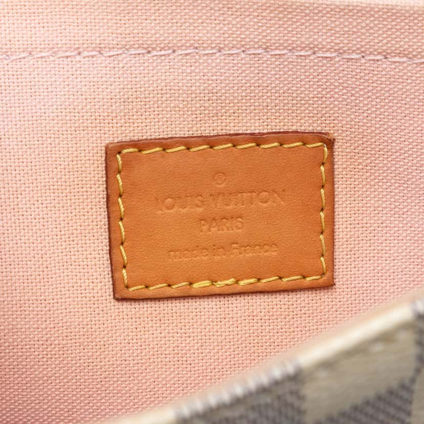 Louis Vuitton Damier Azur Croisette White Very good condition - Box View