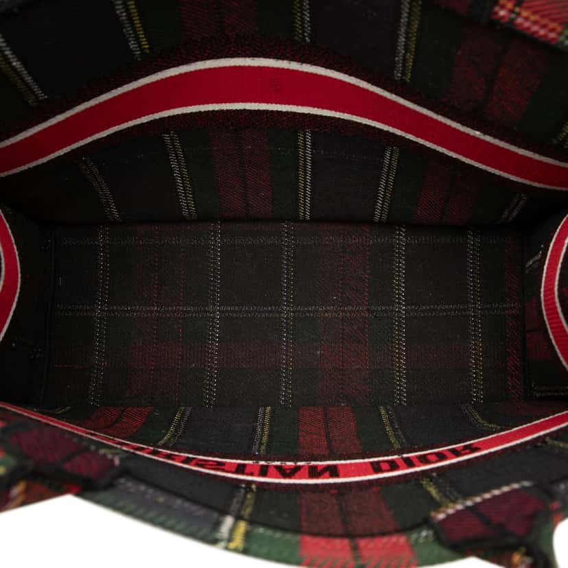 Dior Large Embroidered Canvas Tartan Check Book Tote White Very good condition - Model View