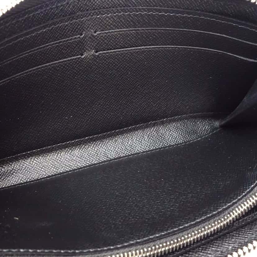 Louis Vuitton Epi Clemence Wallet Black Leather Very good condition - Box View