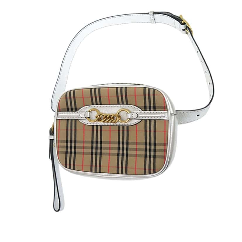 Burberry Haymarket Check Canvas 1983 Link Belt Bag Beige Very good condition - Model View