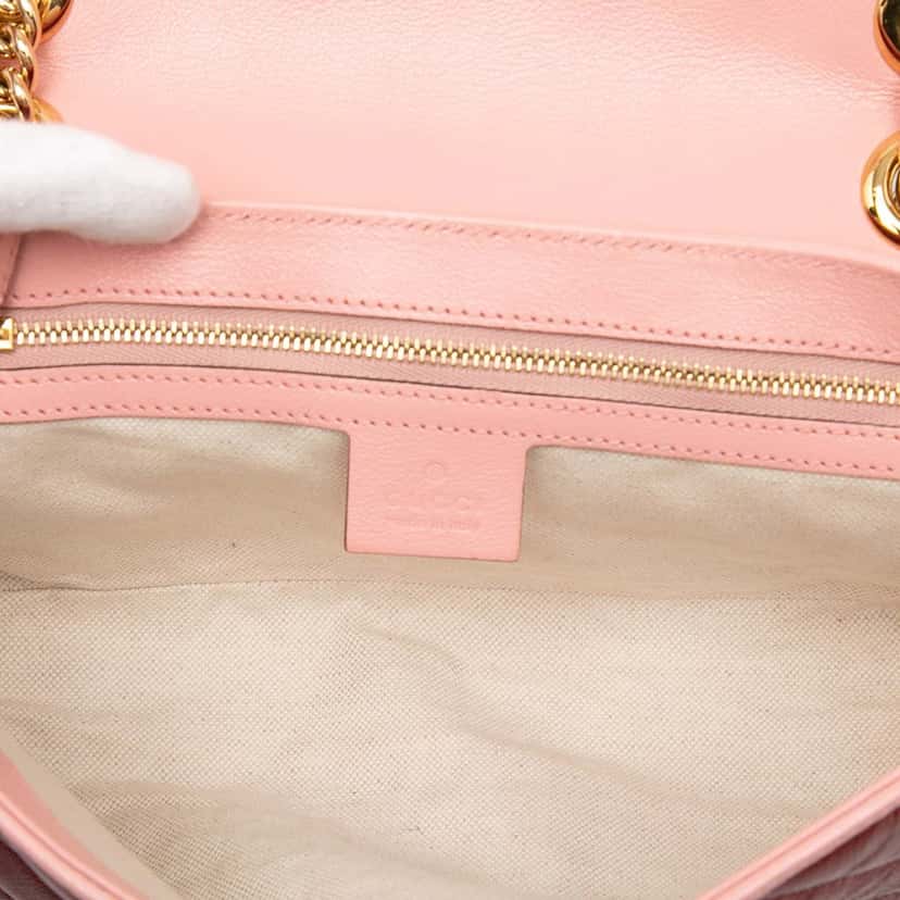 Gucci Medium GG Marmont Matelasse Diagonal Leather Torchon Shoulder Bag Red Leather Very good condition - Model View