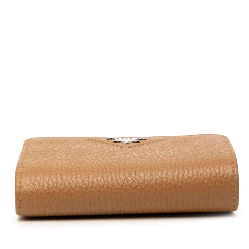 Prada Vitello Daino Compact Wallet Brown Leather Very good condition - Inside View