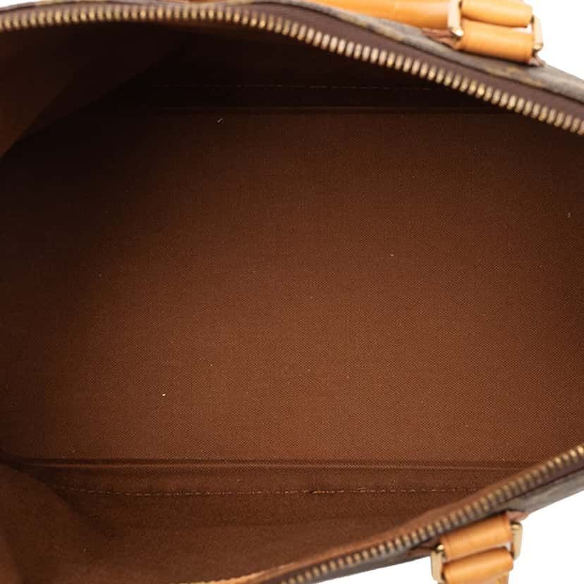 Louis Vuitton Monogram Alma PM Brown Very good condition - Model View