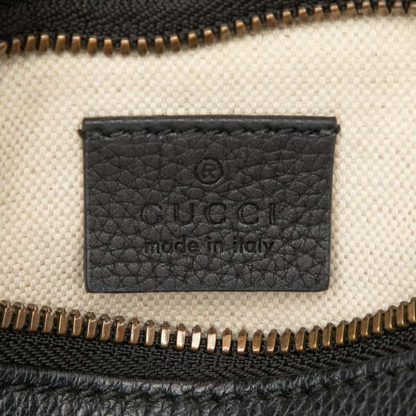 Gucci Small Grained Calfskin Logo Belt Bag Black Leather Very good condition - Box View