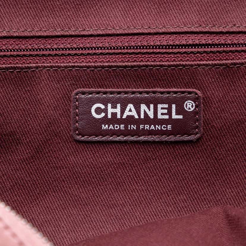 Chanel Jumbo Quilted Distressed Calfskin Easy Flap Pink Leather Very good condition - Box View