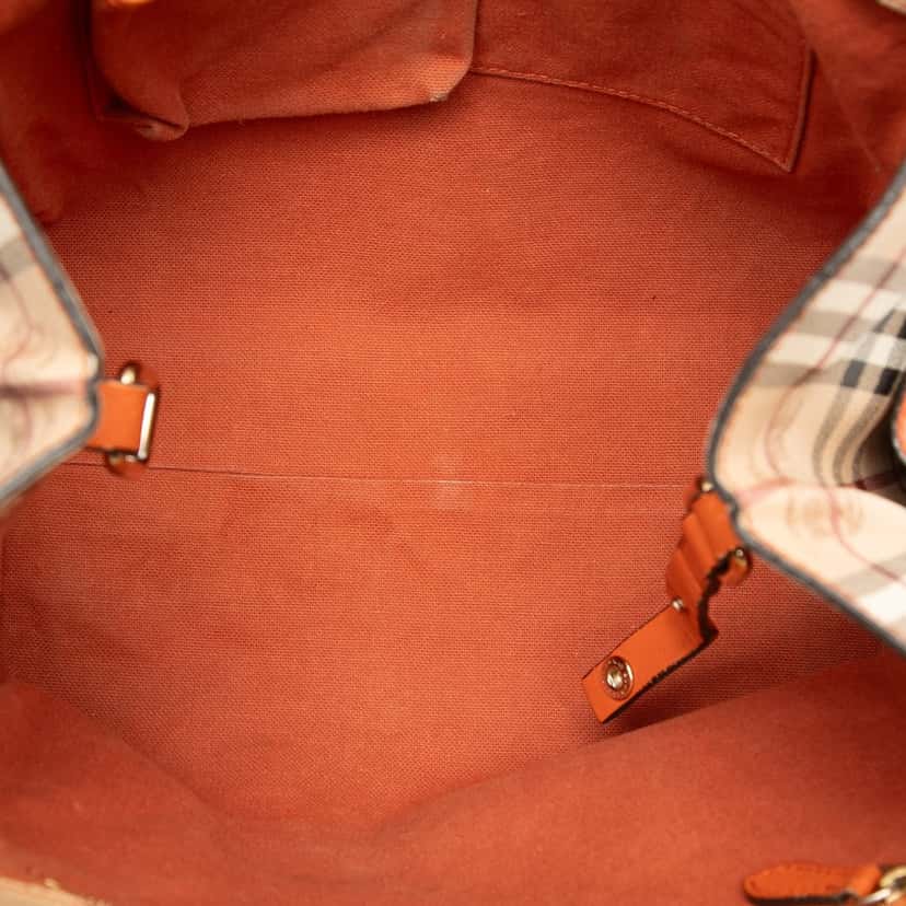 Burberry Small Leather Trimmed Haymarket Check Coated Canvas Canterbury Tote Beige Good condition - Model View