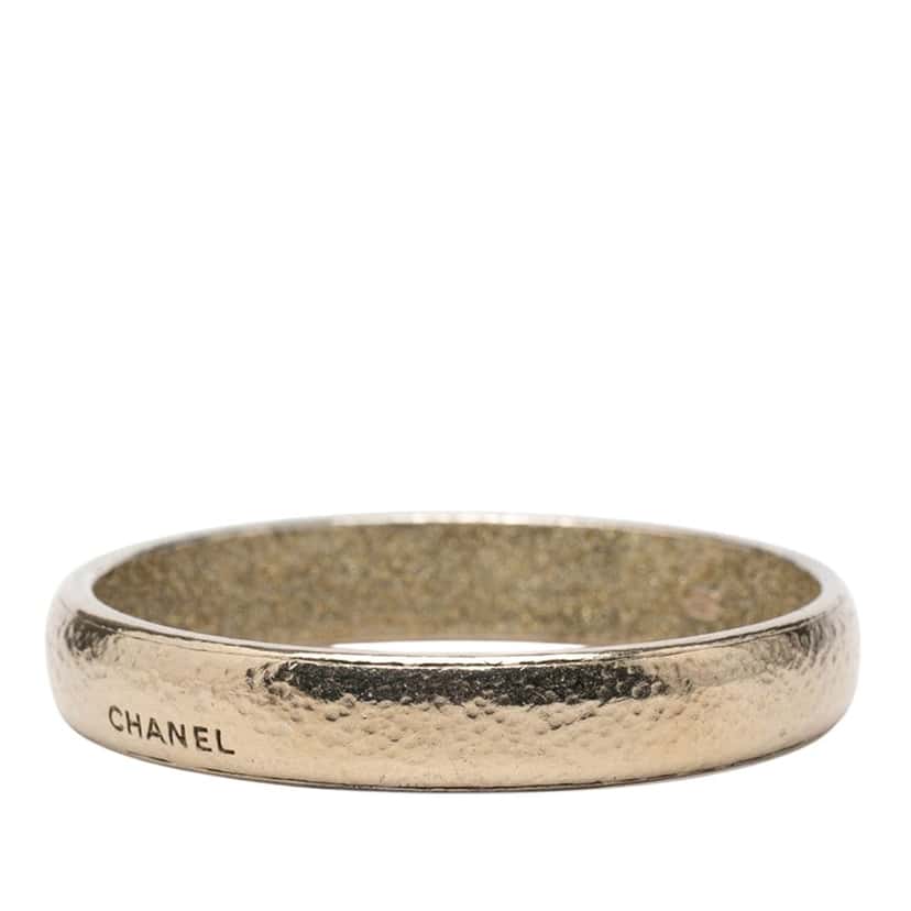 Chanel Gold Plated Logo Bangle Gold Metal Very good condition - Back View