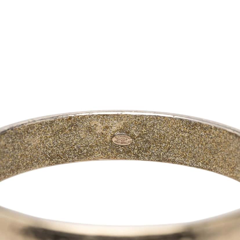 Chanel Gold Plated Logo Bangle Gold Metal Very good condition - Model View