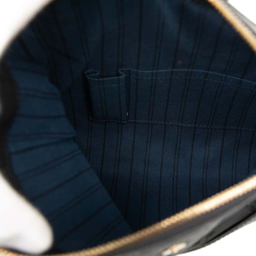 Louis Vuitton Monogram Empreinte Petillante Blue Leather Very good condition - Model View