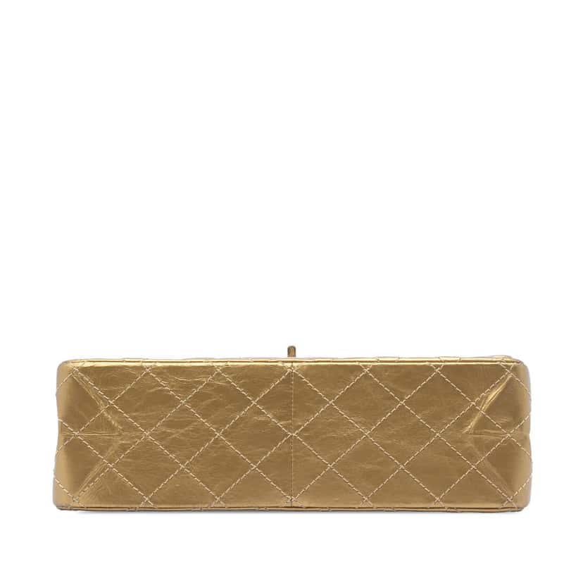 Chanel Quilted Metallic Aged Calfskin Reissue 2.55 Double Flap 226 Gold Leather Very good condition - Inside View