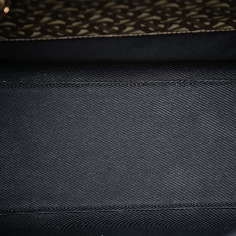Burberry TB Monogram E-Canvas Stripe Vertical Tote Brown Very good condition - Model View