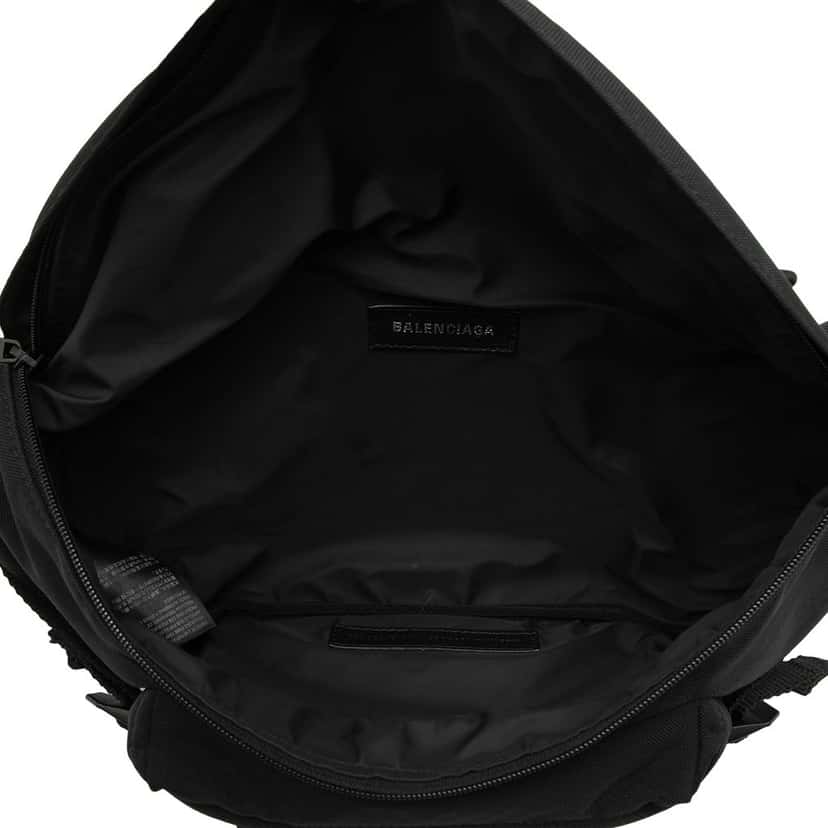 Balenciaga Large Nylon Army Belt Bag Black Very good condition - Model View