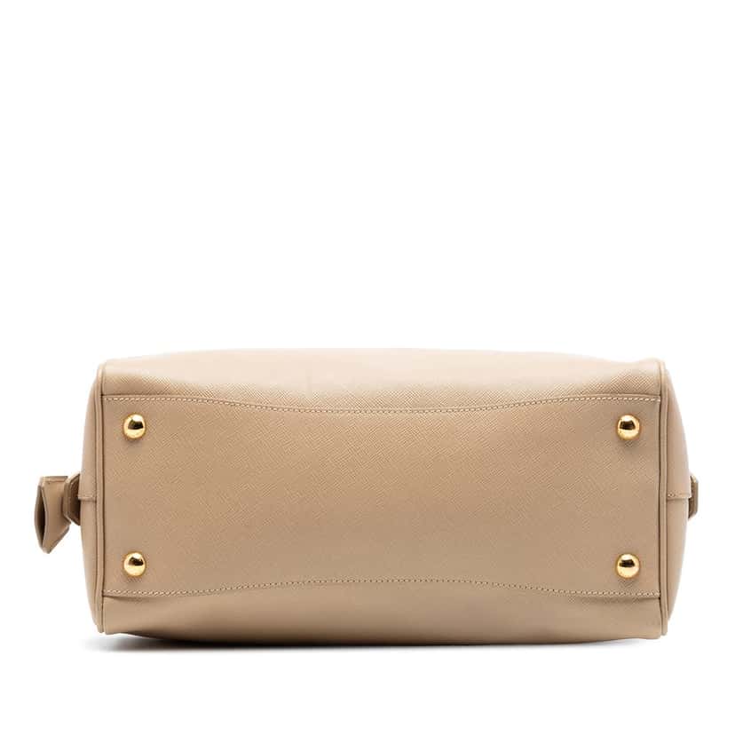 Prada Saffiano Lux Boston Bag Beige Leather Very good condition - Inside View