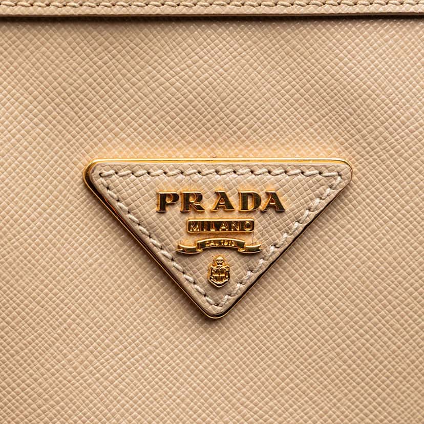 Prada Saffiano Lux Boston Bag Beige Leather Very good condition - Box View