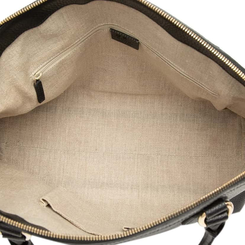 Gucci Medium Leather GG Charm Dome Satchel Black Leather Very good condition - Model View