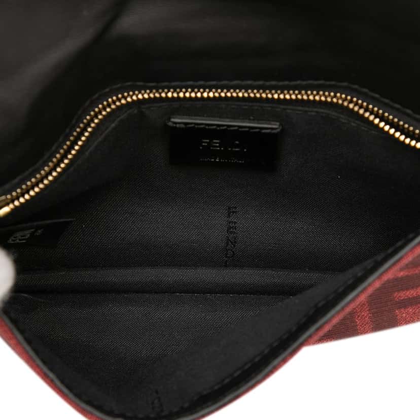 Fendi Zucca Canvas Convertible Baguette Pouch Red Very good condition - Model View