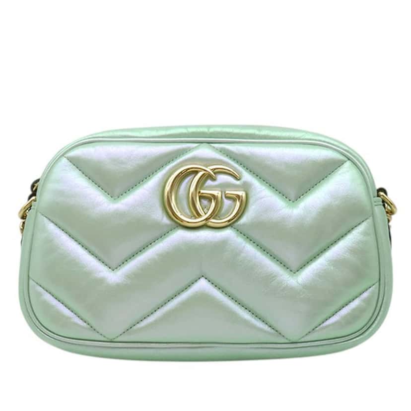 Gucci Small GG Marmont Matelasse Iridescent Nappa Crossbody Green Leather Very good condition - Front View