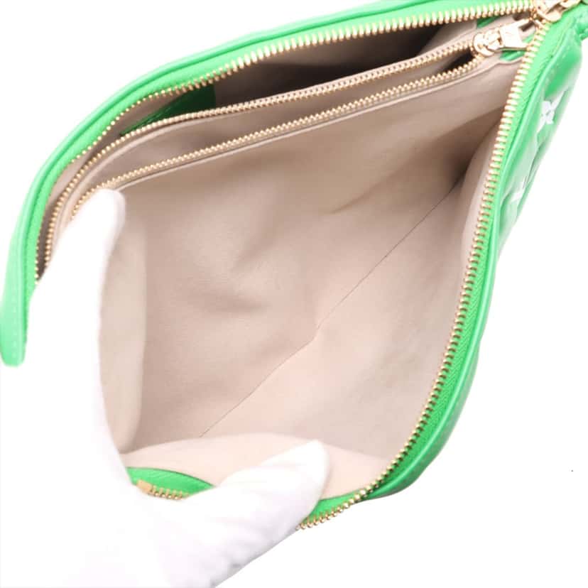 Louis Vuitton Monogram Embossed Puffy Lambskin Coussin PM Green Leather Very good condition - Inside View