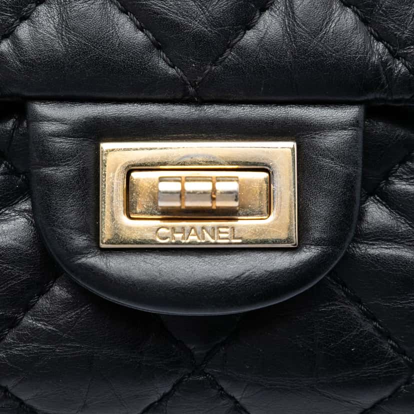 Chanel Quilted Aged Calfskin Reissue 2.55 Double Flap 226 Black Leather Very good condition - Box View