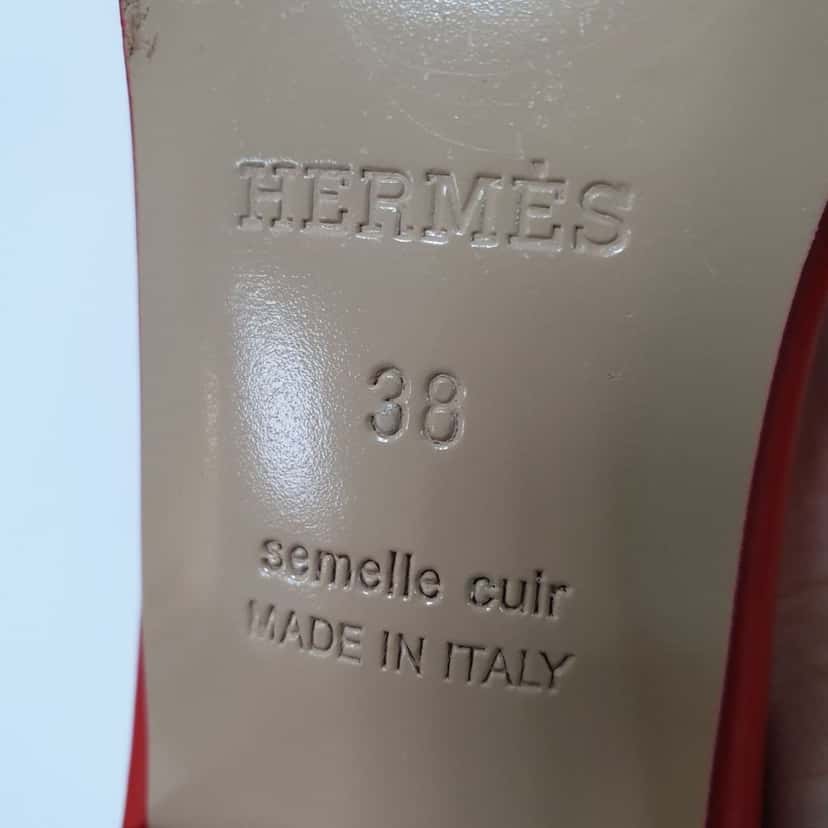 Hermès Hermes Red Leather Mona Block Heel Slide Sandals Sz.38 pre-owned Red Leather Good condition - Model View