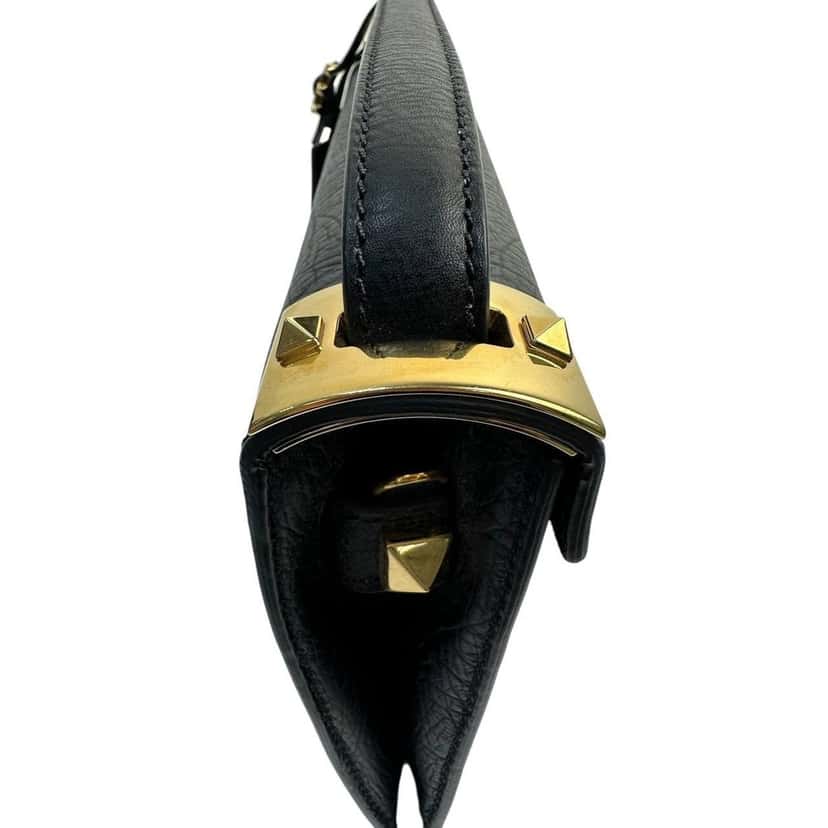 valentino Valentino My Rockstud Black Leather Clutch Bag Pre-owned Black Leather Good condition - Model View