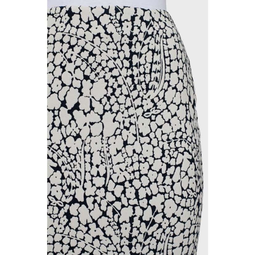 Christian Dior Christian Dior Floral Pencil Skirt - Size XS (FR 34) Pre-owned Black Good condition - Model View