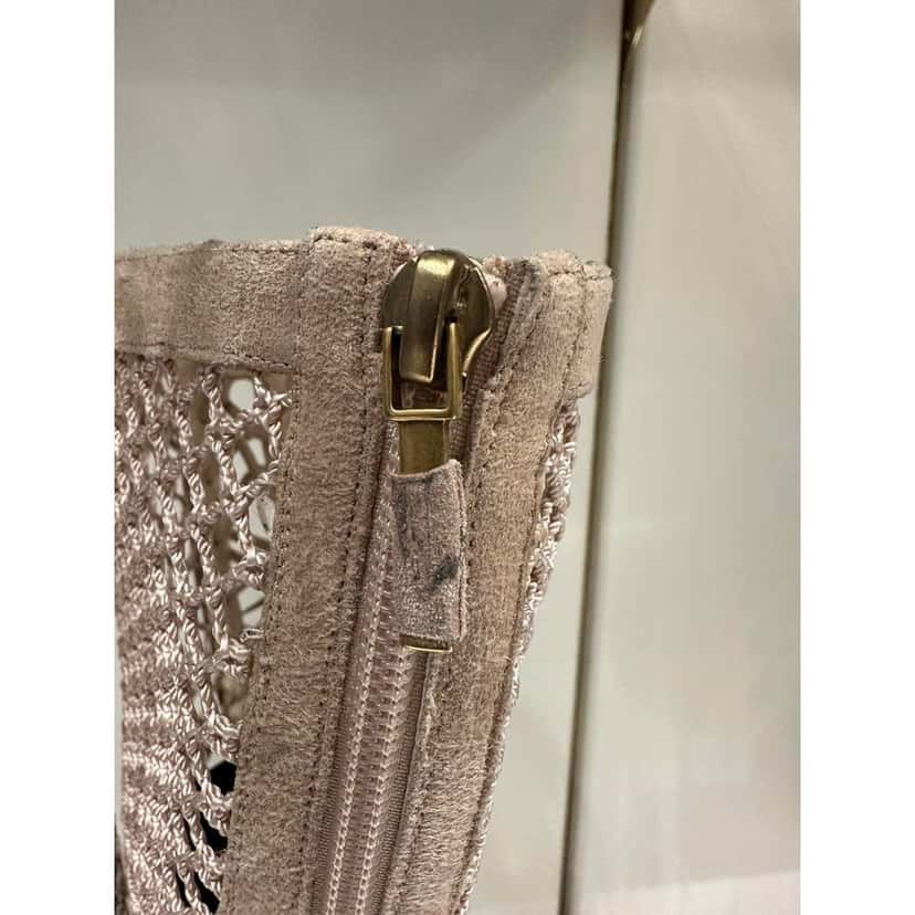 Christian Dior Christian Dior Beige Resille Naughtily-D Lace-Up Over-The-Knee Boots - Size 40 Pre-owned Beige Lace Good condition - Inside View