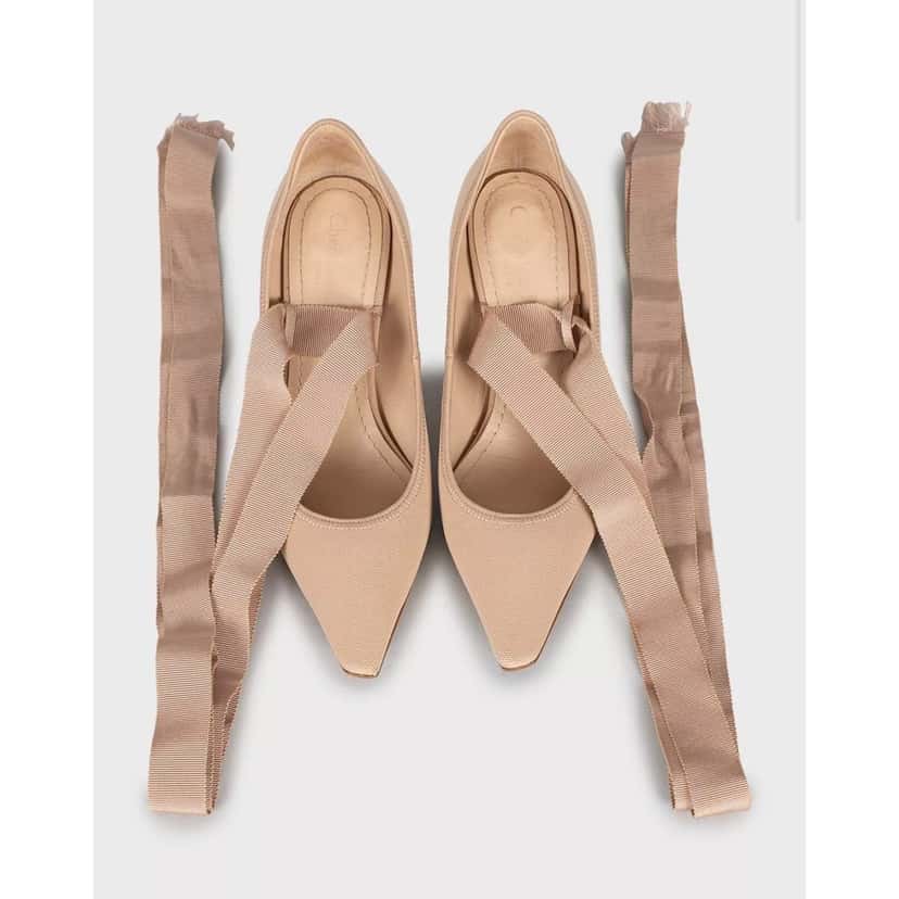 Christian Dior Christian Dior Beige Lace-Up Heels Size 35.5 Pre-owned Beige Lace Good condition - Back View