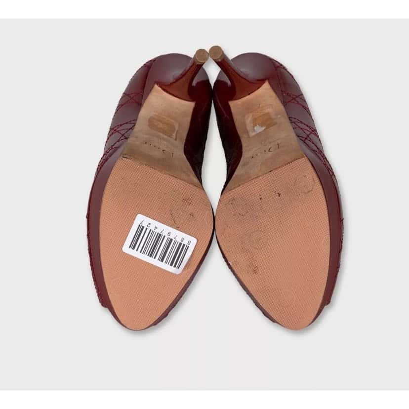 Christian Dior Christian Dior Red Patent Leather Heels - Size 38 pre-owned Red Leather Good condition - Box View