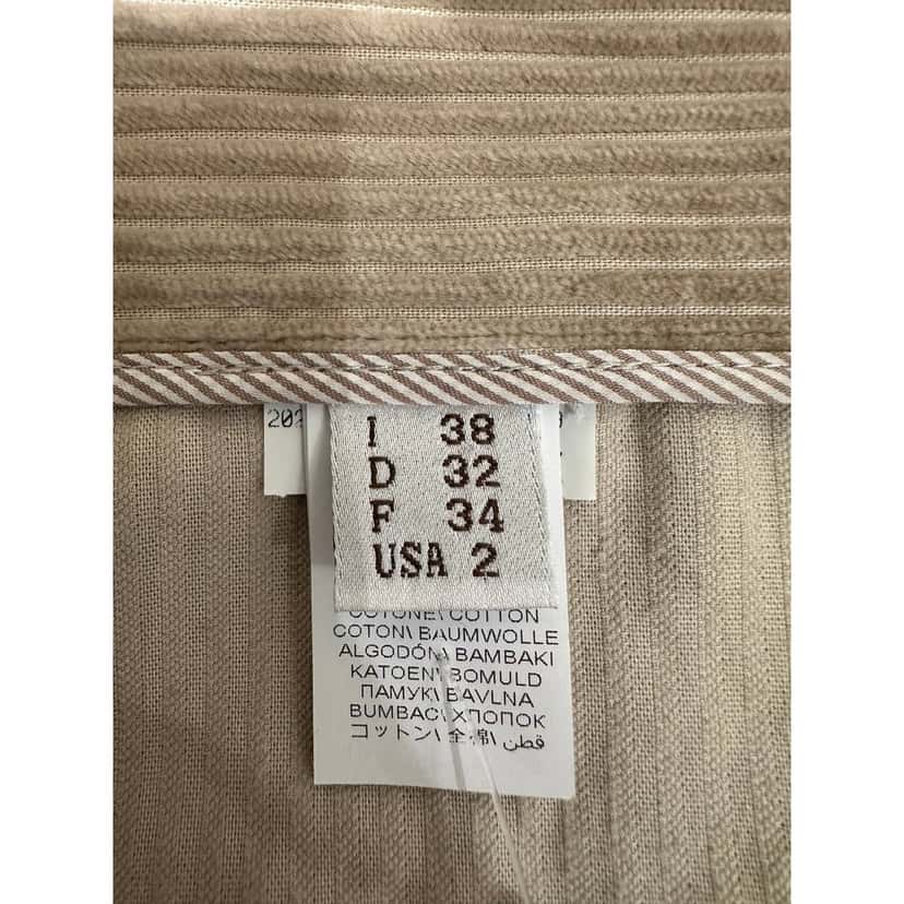 Brunello Cucinelli Brunello Cucinelli Beige Velvet Pants - Size 38 Pre-owned Beige Velvet Good condition - Box View