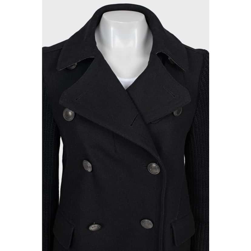 Burberry Burberry Brit Black Wool Coat with Knit Sleeves - Size M Pre-owned Black Wool Good condition - Model View